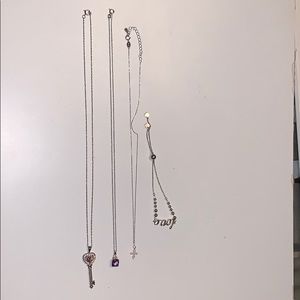 LOT OF 3 NECKLACES, AND A BRACELET